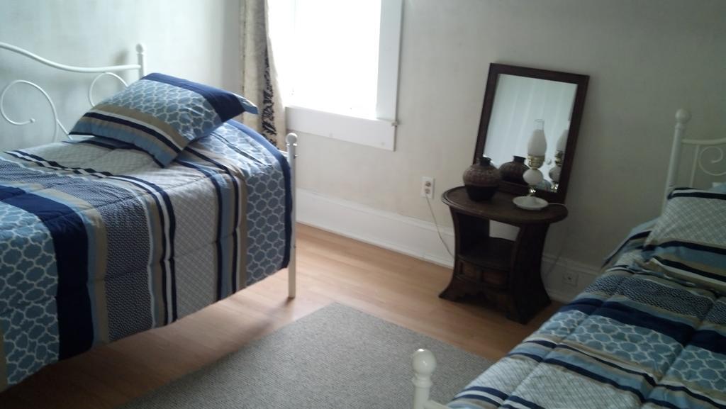Miscouche Lovely Green Gable Home מראה חיצוני תמונה